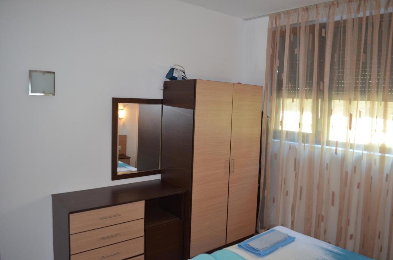 Trs Apartments Sozopol Bagian luar foto