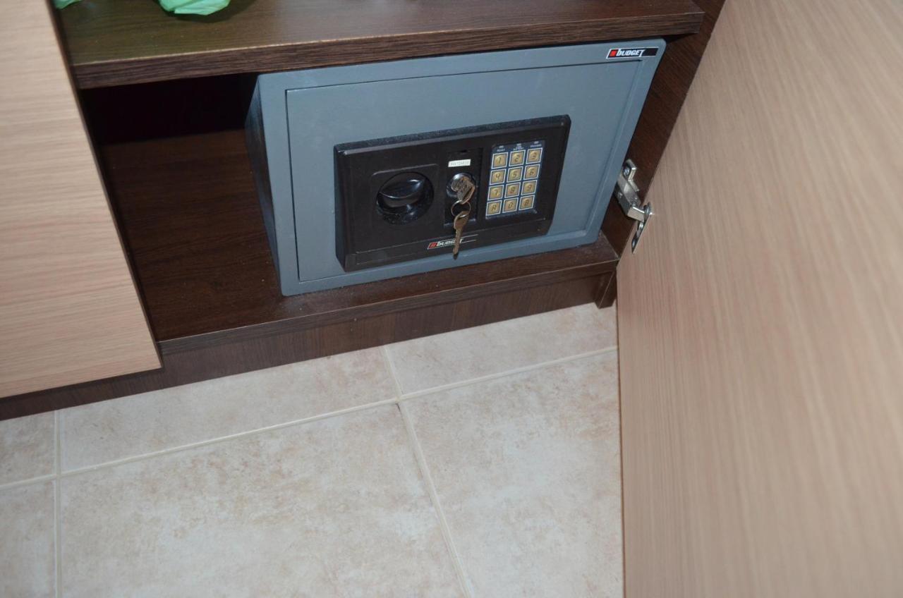 Trs Apartments Sozopol Bagian luar foto