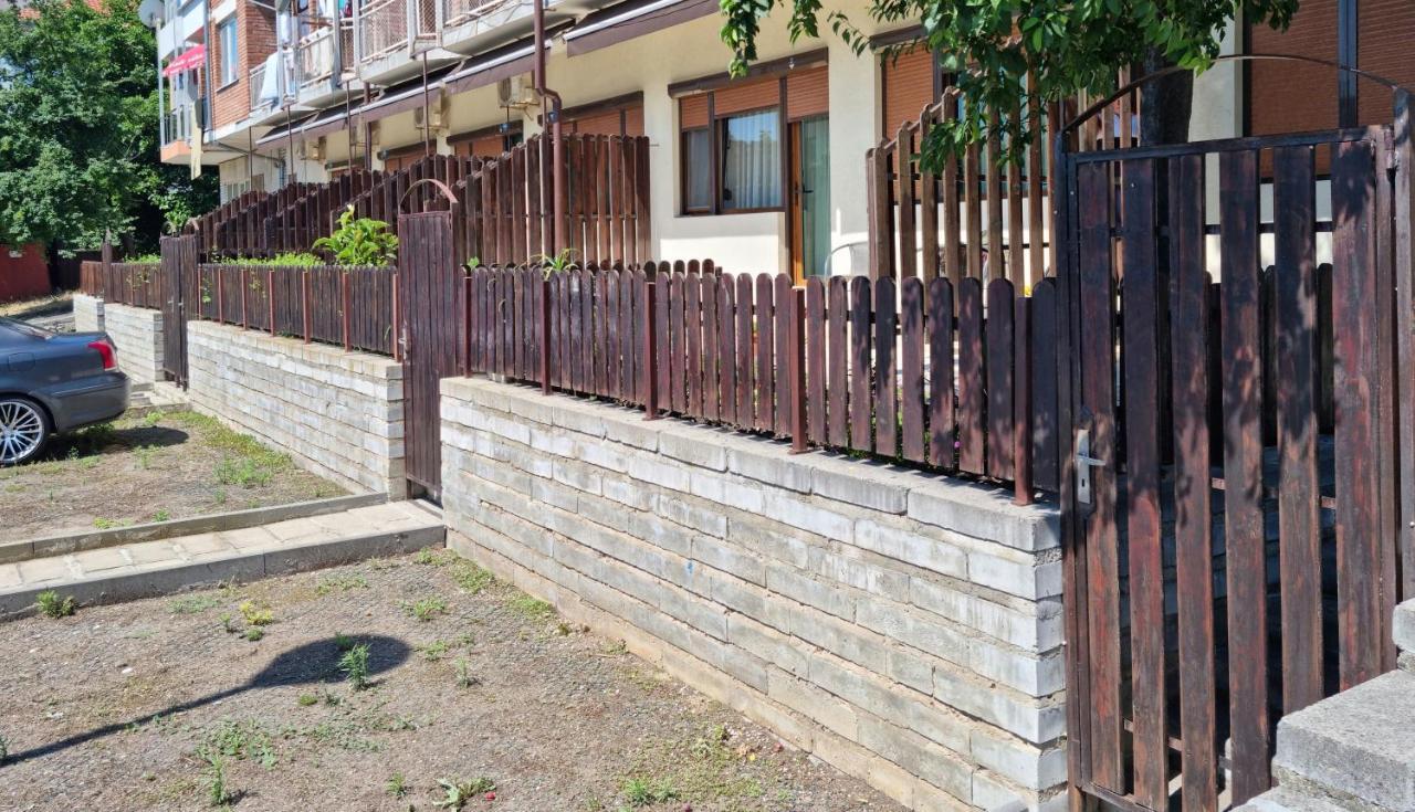 Trs Apartments Sozopol Bagian luar foto