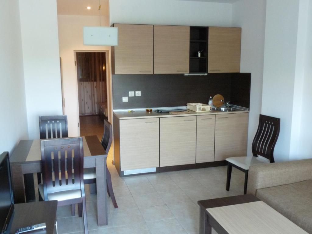 Trs Apartments Sozopol Bagian luar foto